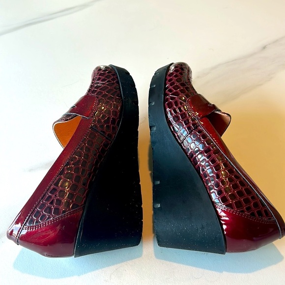 Burgundy Wine Red Loafers Patent Leather Comfortable Wedge Loafers Work Manet - Picture 2 of 9
